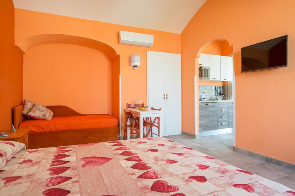 Mami Luroviga Lucia Apartment private garden Relax Sorrento amalfi coast 7