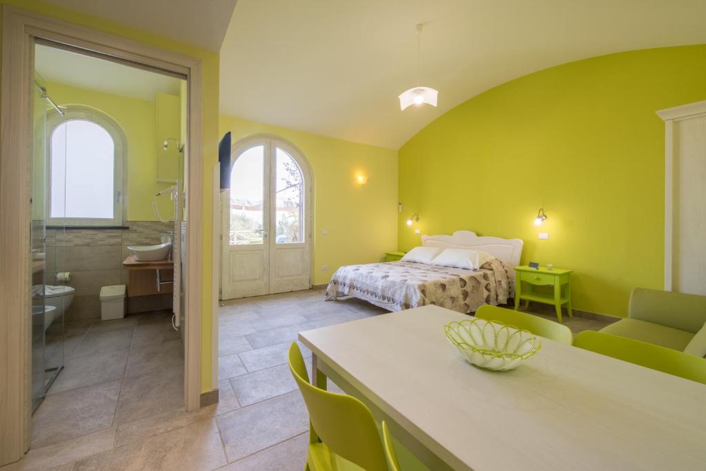 Mami Luroviga Rosa Apartment private garden Relax Sorrento amalfi coast 2