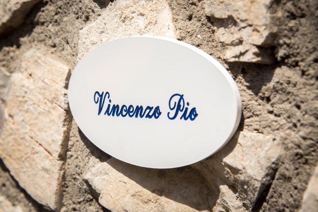 Mami Luroviga Vincenzo Pio Apartment private garden Relax Sorrento amalfi coast 01