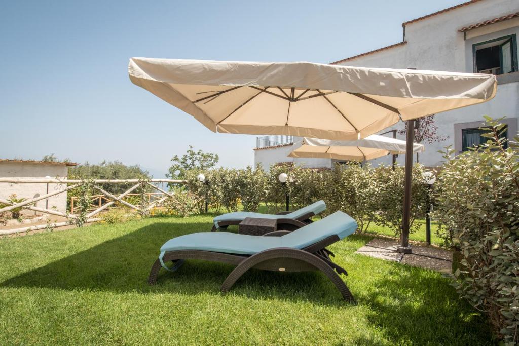 Mami Luroviga Vincenzo Pio Apartment private garden Relax Sorrento amalfi coast 05